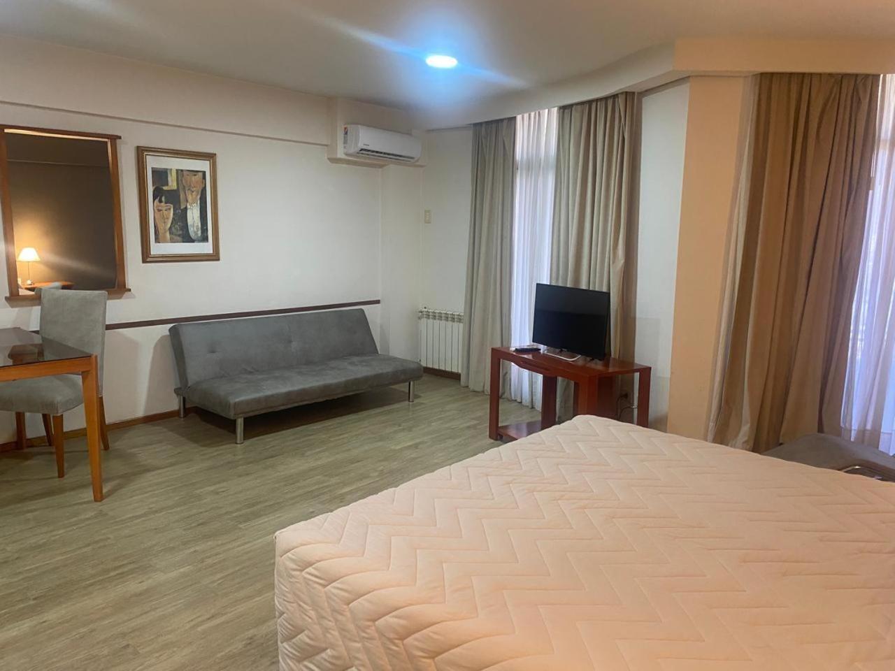 Hotel Howard Johnson Rosario Extérieur photo