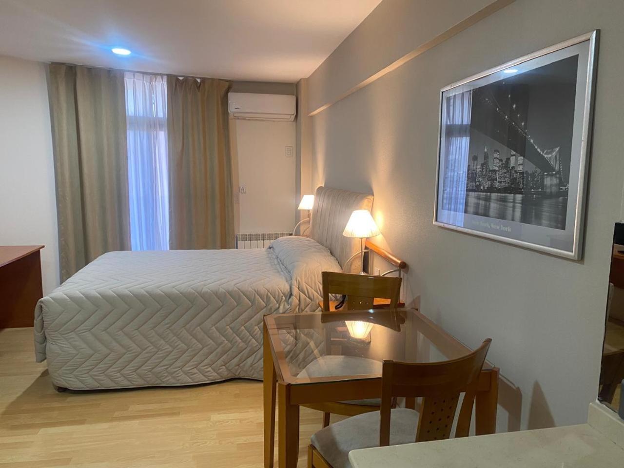 Hotel Howard Johnson Rosario Extérieur photo