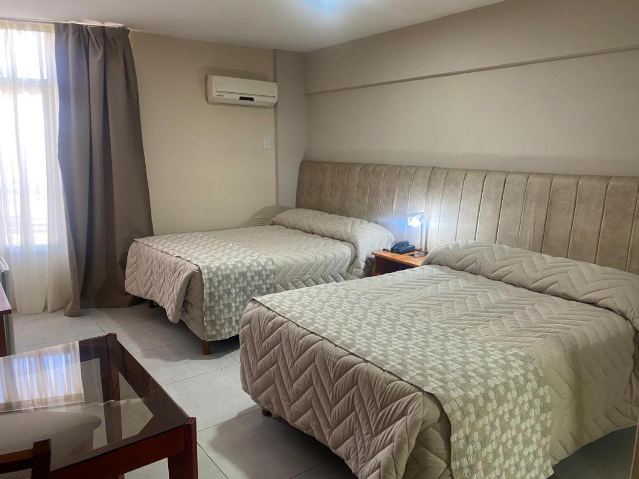 Hotel Howard Johnson Rosario Extérieur photo