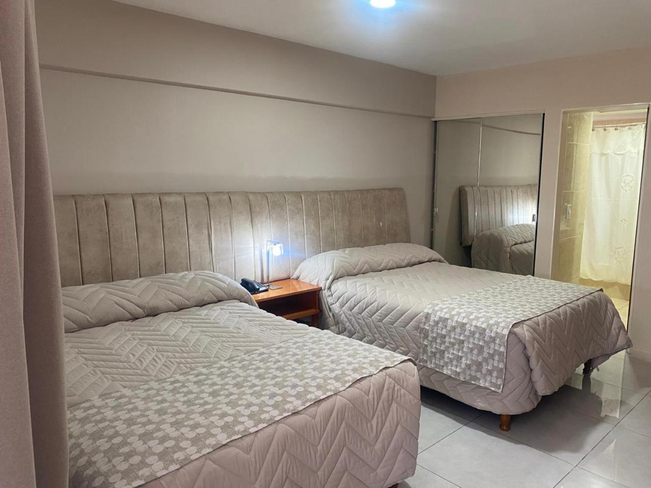 Hotel Howard Johnson Rosario Extérieur photo